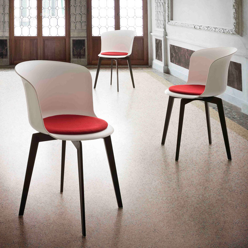 Chaise de restaurant pour int�rieur EPICA � mobilier int�rieur RestooTab