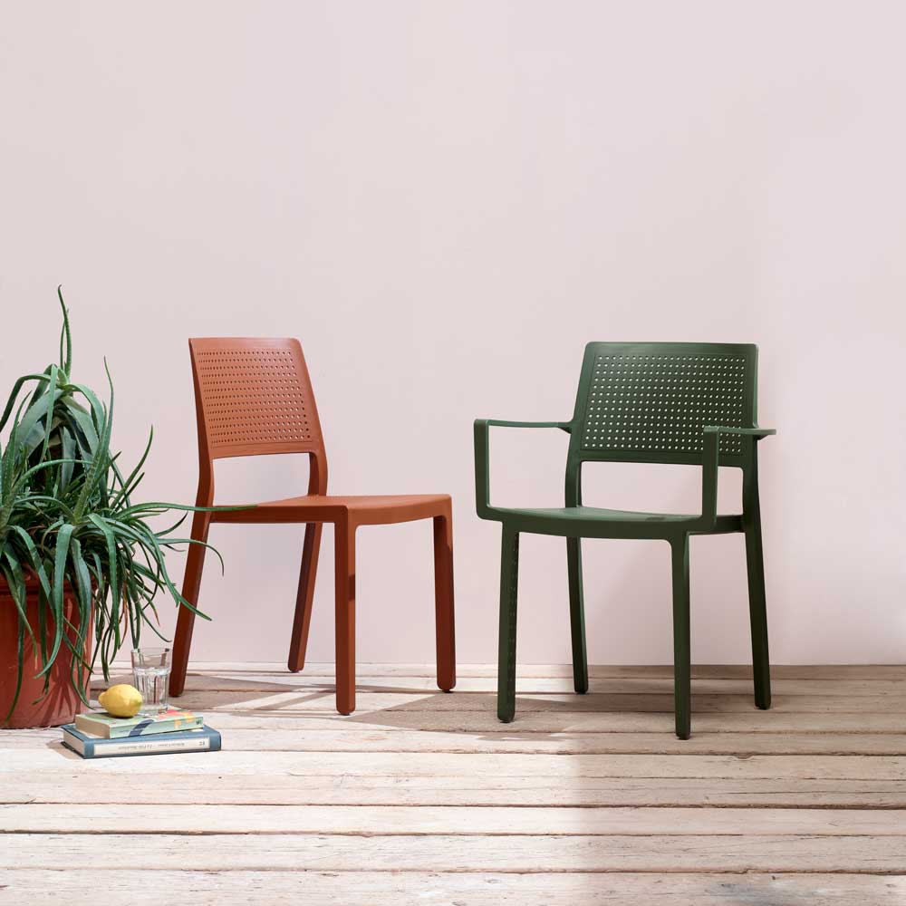 Chaise de restaurant pour terrasse ext�rieur EMI � mobilier exterieur RestooTab
