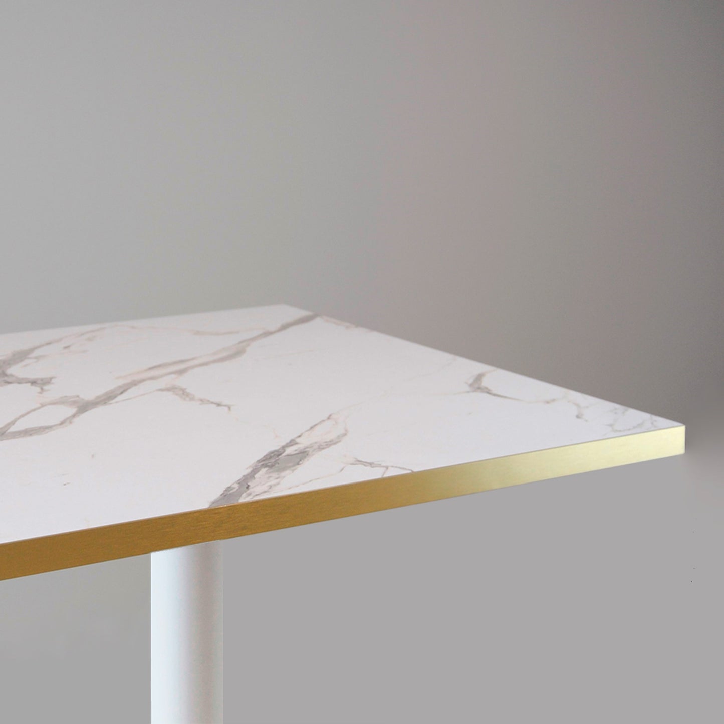 plateau de table sur mesure restaurant marbre blanc restootab