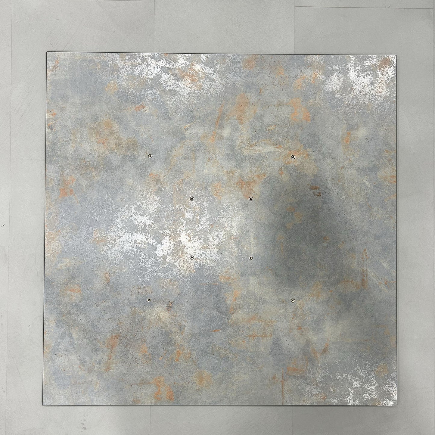 plateau de table sur mesure restaurant gris rouille compact restootab