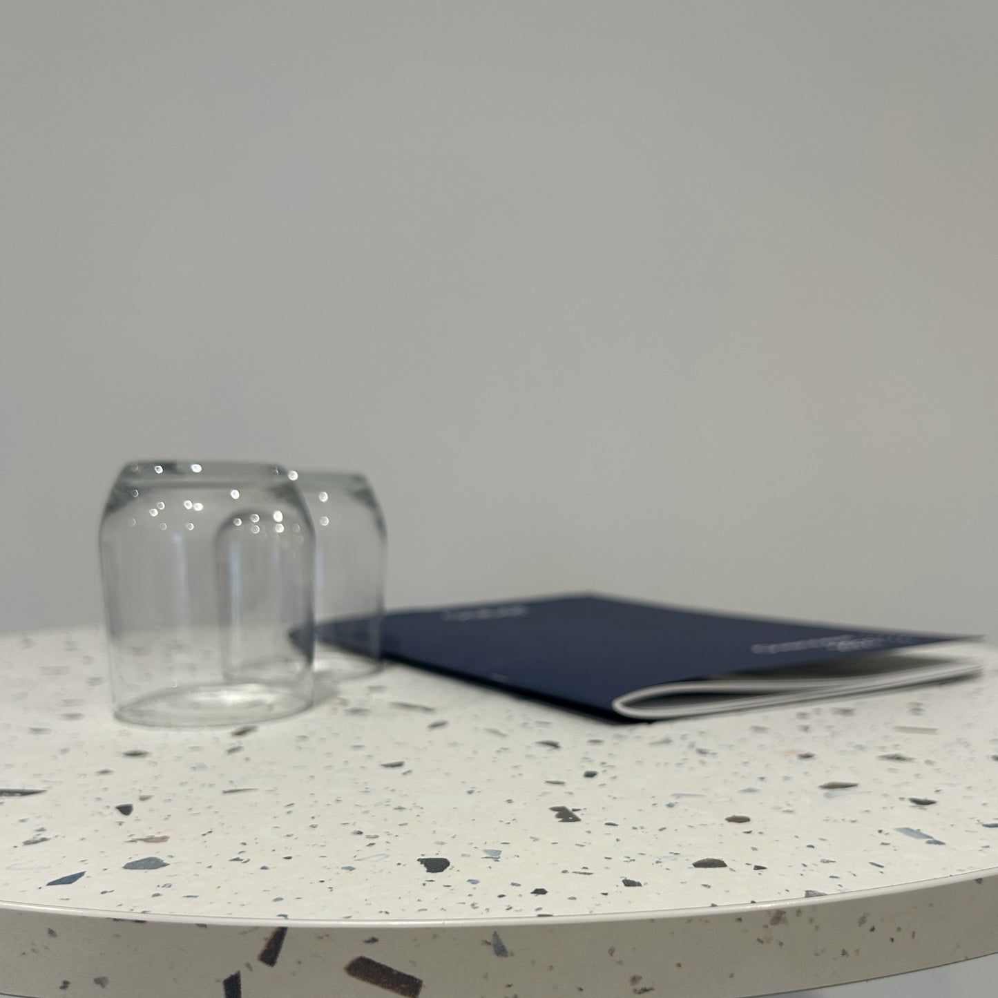 plateau de table sur mesure restaurant terrazzo cassata restootab