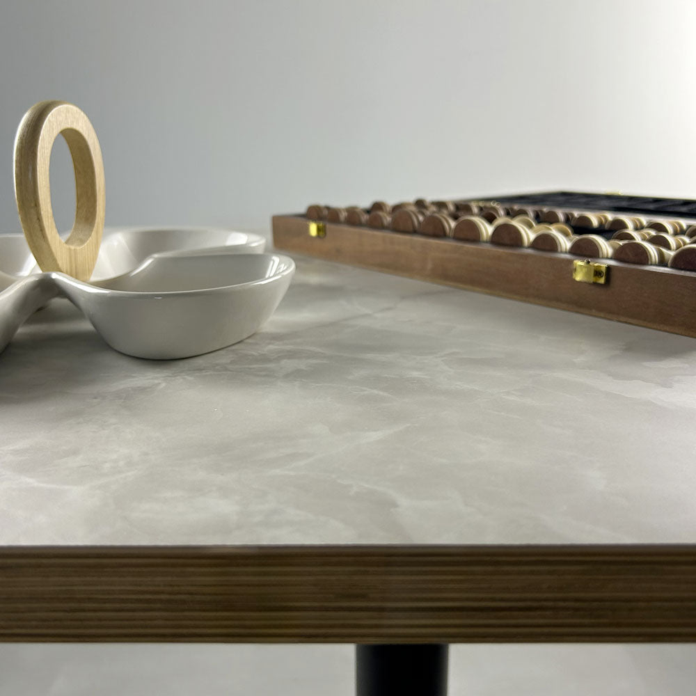 plateau de table sur mesure restaurant marbre perla chants bois restootab