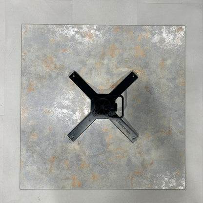 plateau de table sur mesure restaurant gris rouille compact restootab