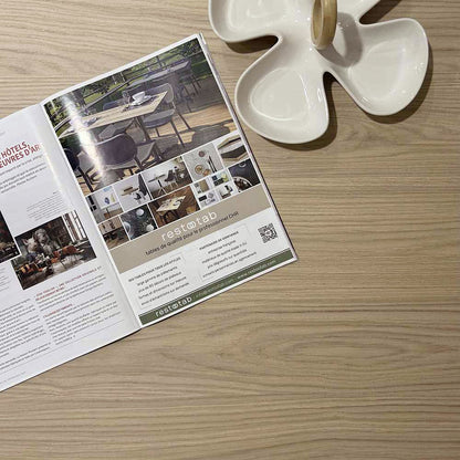 plateau de table sur mesure décor chêne clair pour restaurant Restootab