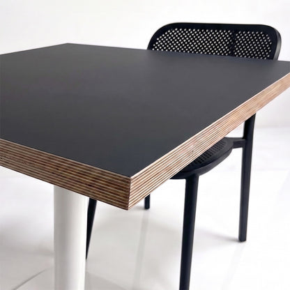 Tablero de mesa negro personalizable