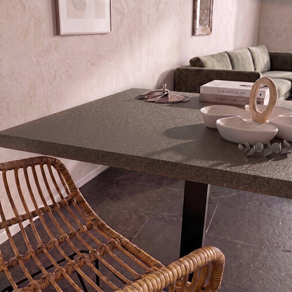 Tablero de mesa piombo Doha personalizable