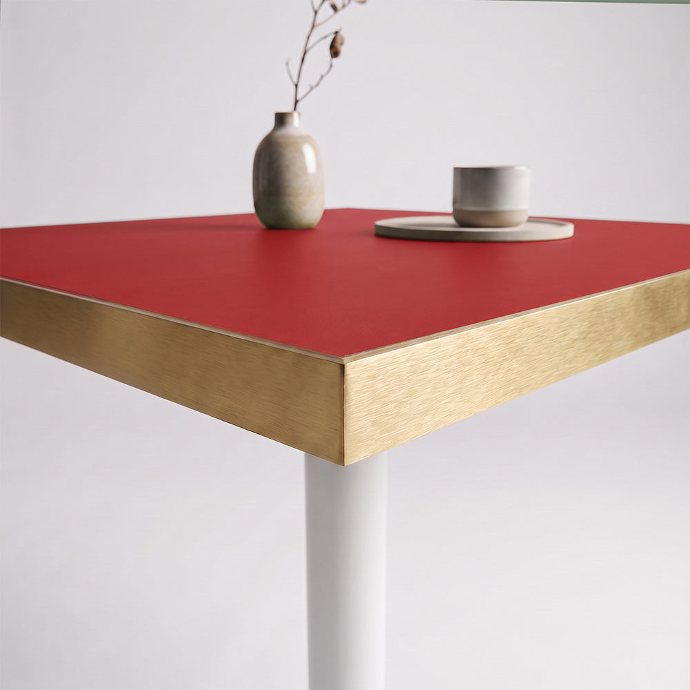 Tablero de mesa rojo personalizable