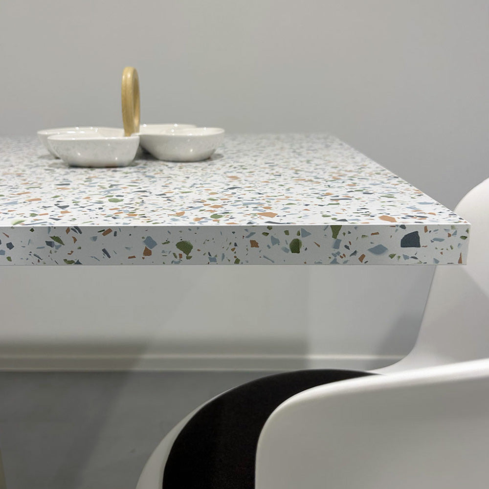 plateau de table sur mesure décor terrazzo spectra pour restaurant Restootab
