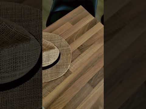 Vidéo RestooTab - Décor de table Noyer Lamellé